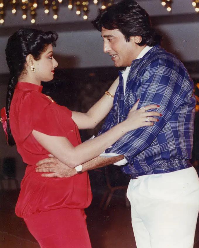 Vinod Khanna was suffering from advanced bladder carcinoma. Khanna was hospitalised on March 31, 2017. A photograph of a visibly ill-looking actor with his wife Kavita and son Sakshi went viral a week later. There were rumours of him suffering from bladder cancer, but hospital authorities did not confirm it. At the time, they said that his sudden weight loss was due to severe dehydration. In picture: Vinod Khanna with Sridevi.