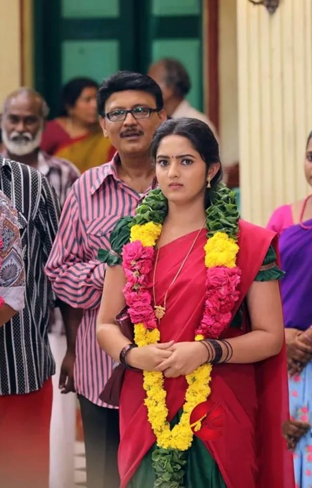 The movie 80s buildup featuring Radhika Preethi as the female lead, the film`s cast also staring KS Ravikumar, Mansoor Ali Khan, Anandaraj, Rajendran.