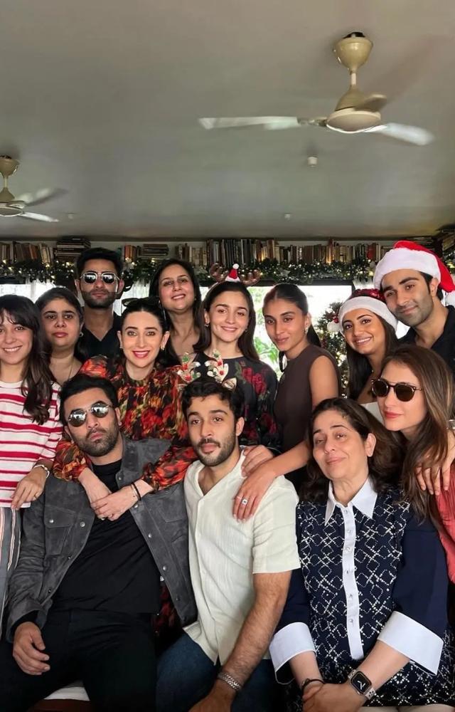  In attendance was also Alia Bhatt with Raha, Ranbir Kapoor, Karisma Kapoor, Agastya Nanda, Karisma Kapoor, Randhir Kapoor, Babita and more