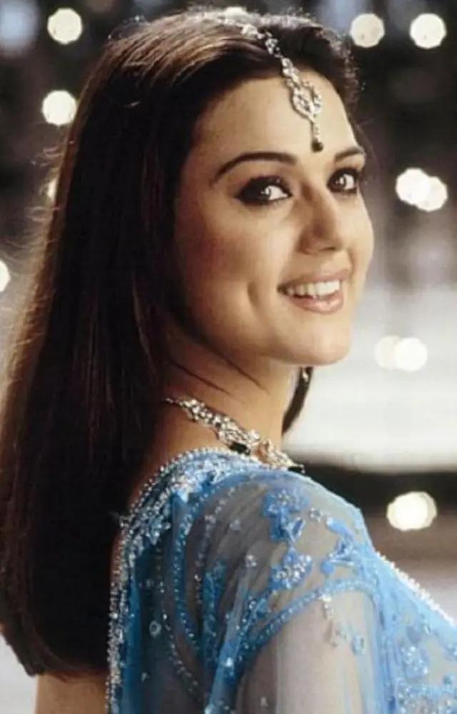 Kal Ho Naa Ho (2003)
Kareena was the first choice to play Naina in this hit film. She rejected and Preity Zinta got the role of a lifetime