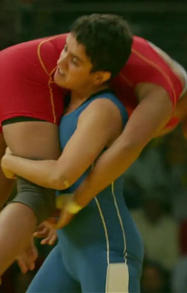 she played the role of wrestler Babita Phogat which garnered her loads of love. The film’s success made her popular among the audience as the ‘Dangal Girl`