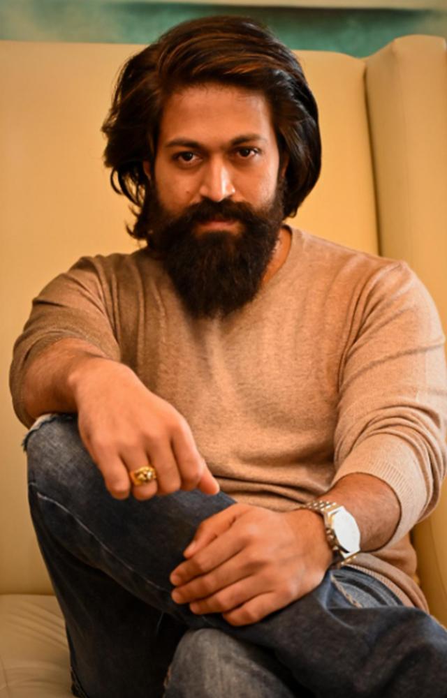 Yash 19 is set to be a pan-Indian production, Rocking Star Yash & Geetu Mohandas all set to take film on floors!