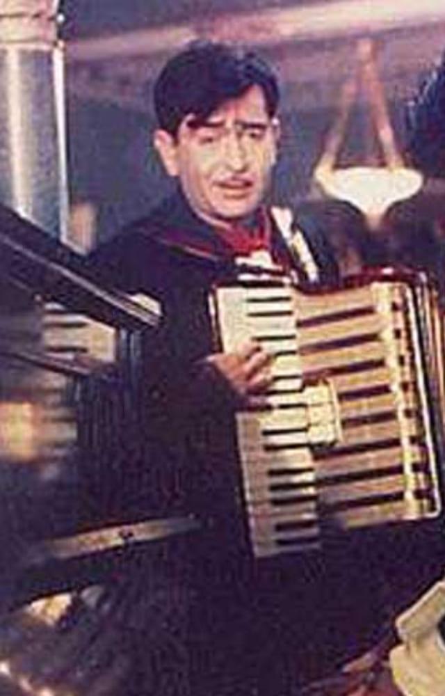 5 Bollywood Songs Composed On Accordion