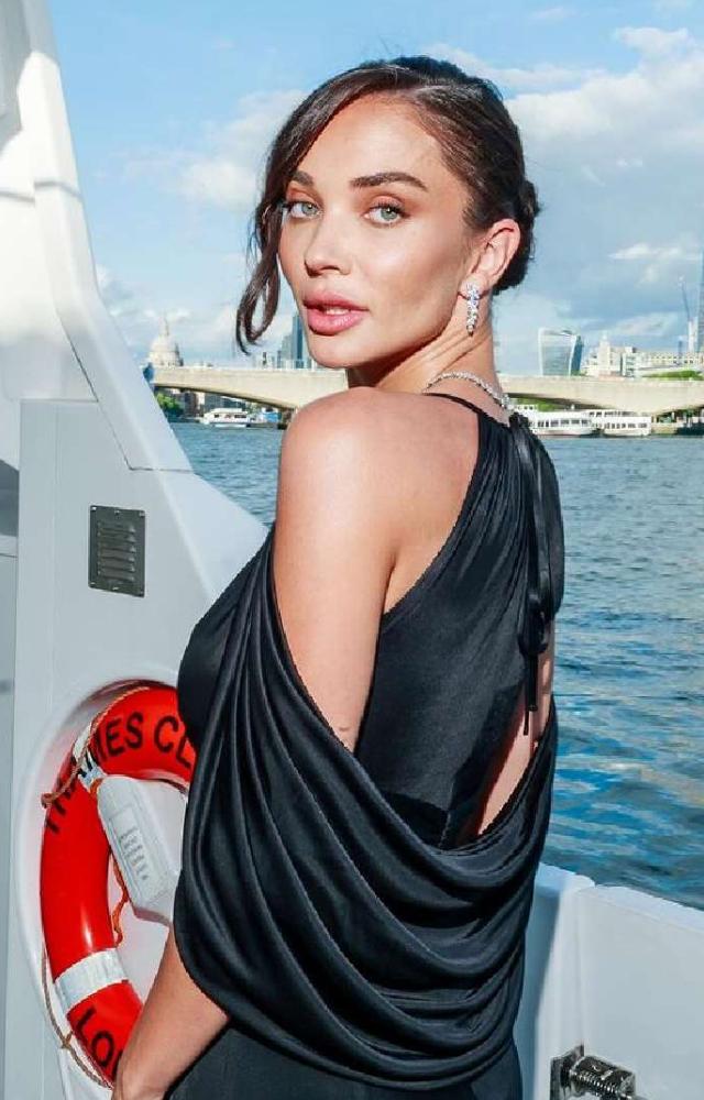 Amy Jackson`s fashion is both bold and chic, favoring outfits with striking necklines and high slits, ensuring she always stands out.
