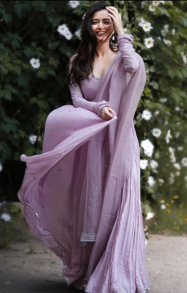 Kannada actress Ashika shines in a captivating photoshoot series, amassing over 250K likes on social media. Dive into her glamorous viral Instagram post
