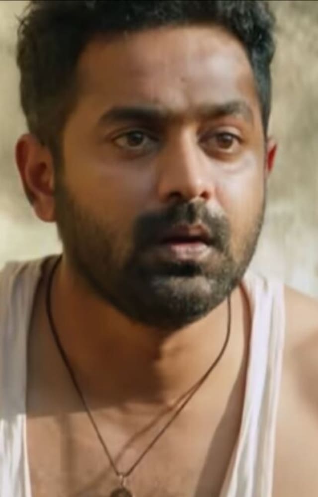What happens when two friends run away from their homes in search of happiness? Asif essays the role of Hariharan. The film also stars Arjun Ashokan.