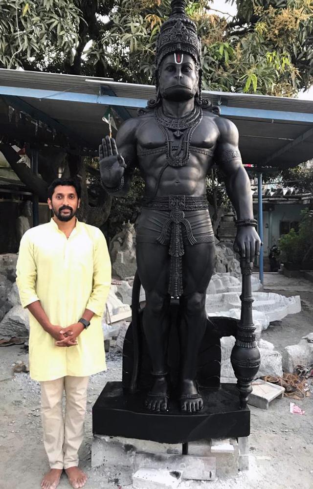 Sculptor Arun Yogiraj most sought-after sculptor, who has a family background of five generations of famous sculptors hails from Mysore 