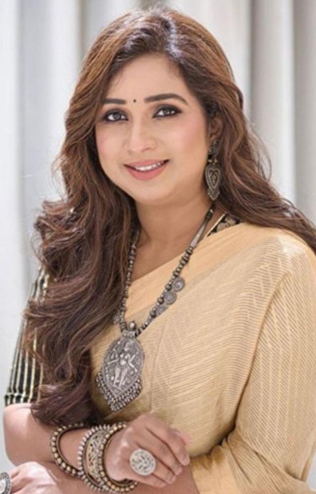 Shreya Ghoshal`s Versatility in Music