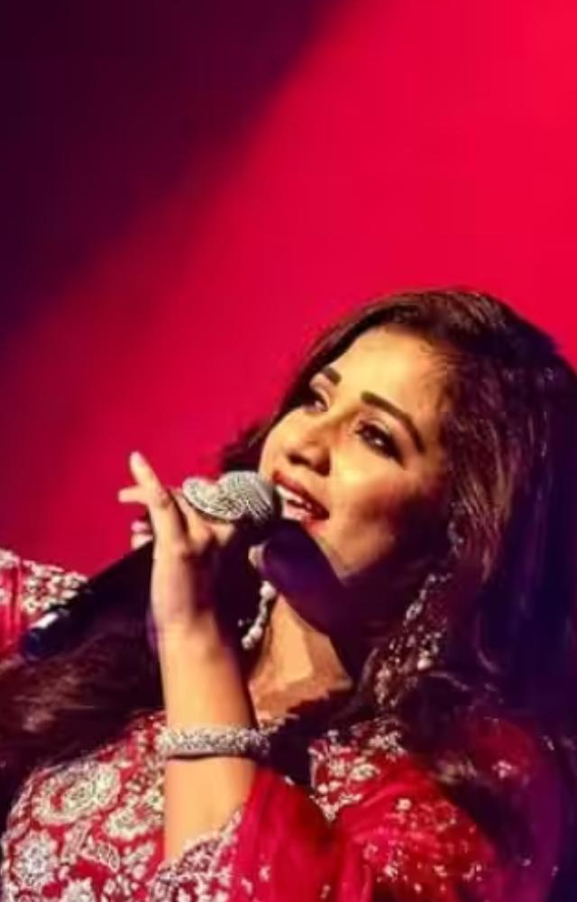 She has sung in over 20 languages, including Hindi, Bengali, Tamil, Telugu, Kannada, Marathi, Malayalam, Gujarati, and more, making her a true pan-Indian artist