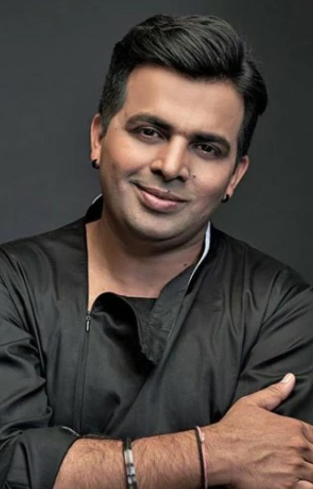 Laugh out loud with Amit`s relatable humor and viral wit at Phoenix Marketcity, Bengaluru. A comedy treat you can`t miss!