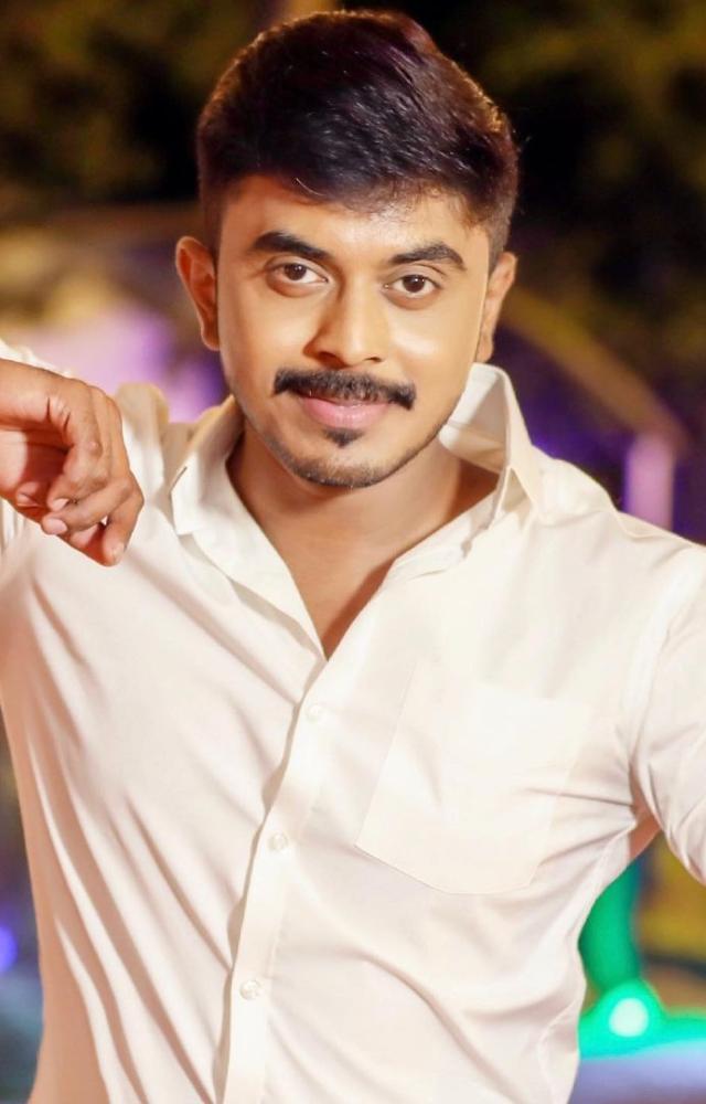 A TV actor, Azeem`s journey was marked by his strong opinions and occasional clashes. He was a competitive player who was determined to win.