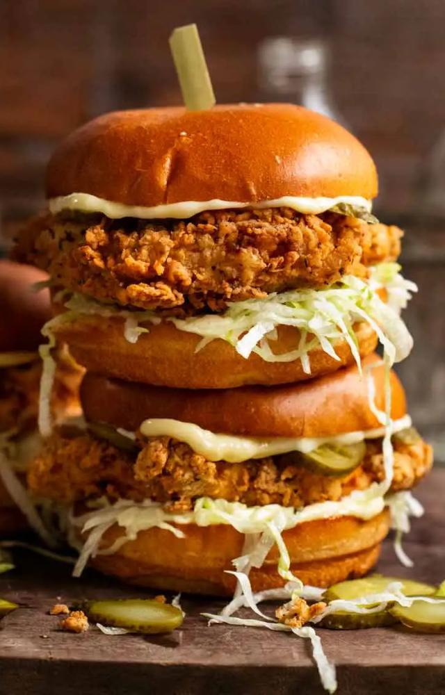 Burger Day: 5 Must Try with Great Offers