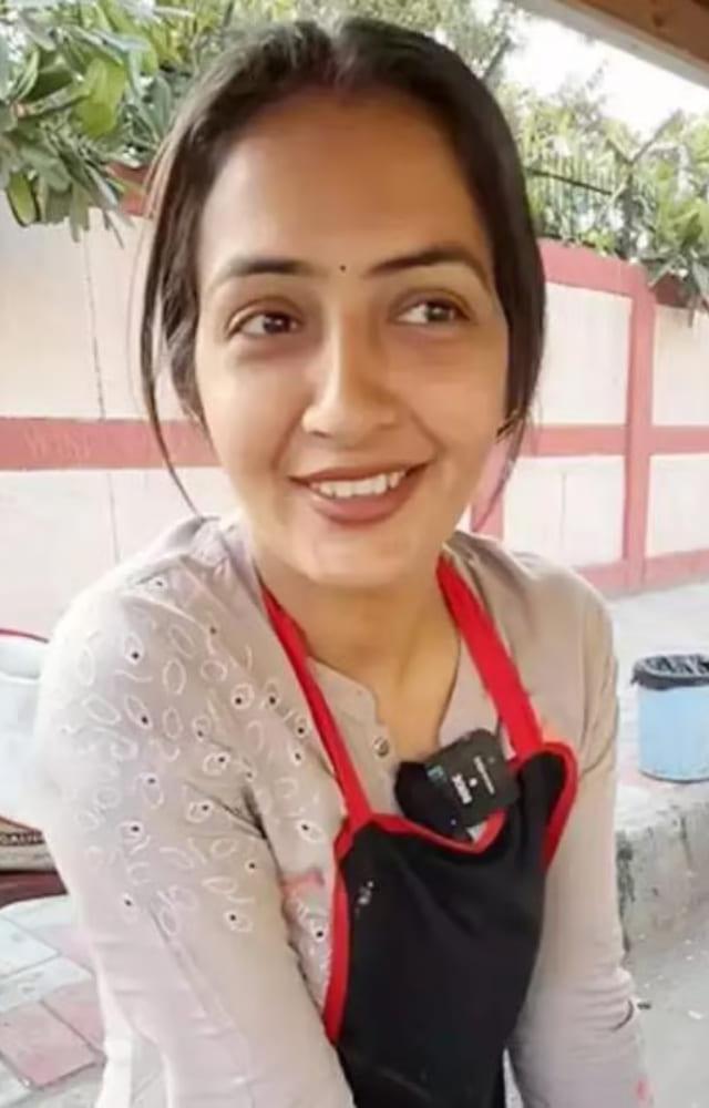 The infamous `Vada Pav girl` from Delhi will be seen on Big Boss OTT 3. She was the first confirmed contestant on the list.