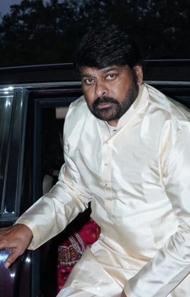 Actors Chiranjeevi and his wife Surekha have arrived at Begumpet Airport and all set  to depart for the Ayodhya Ram Mandir Ingauration