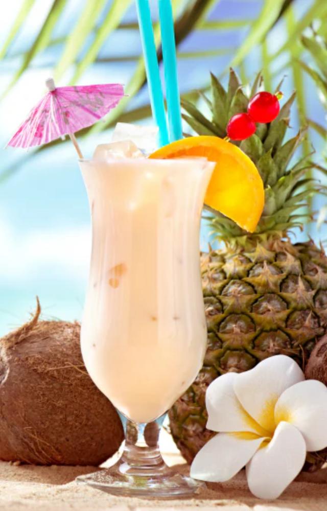 A tropical delight with pineapple, coconut cream, and rum, blended to creamy perfection.