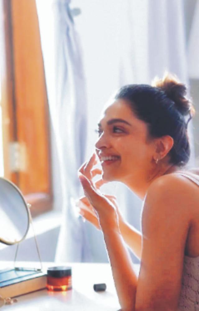 The new mommy in town launched her very own beauty brand in 2022. Designed to make skincare a simple part of everyday life, 82E is now available on Tira.