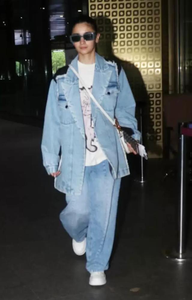 Alia frequently incorporates denim into her looks, from classic jeans to stylish jackets, showcasing its versatility and her knack for casual cool.