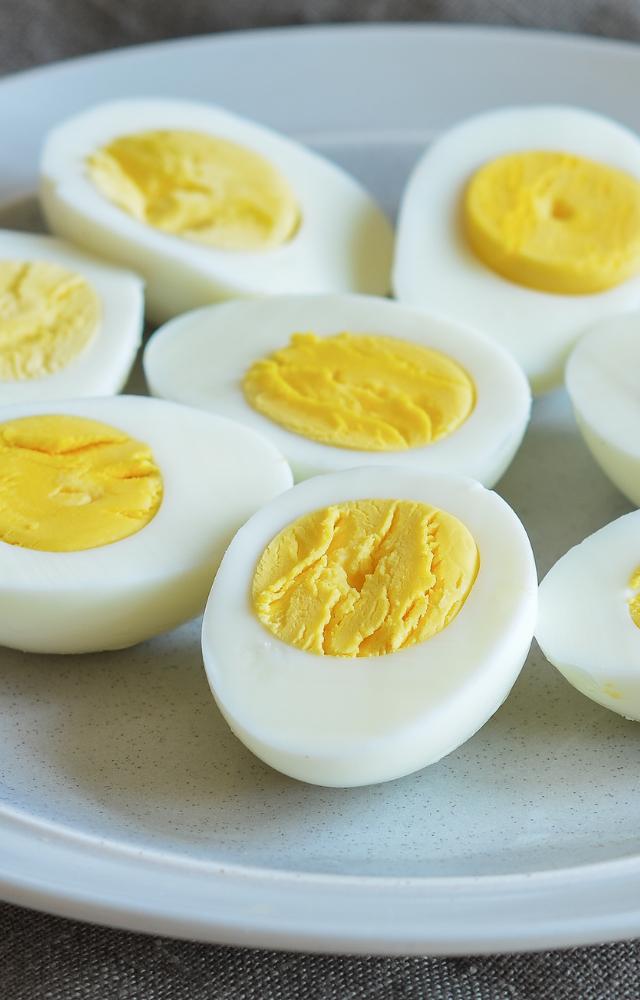 7 Health Benefits of Eating Eggs