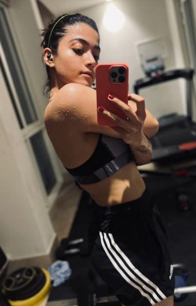 Rashmika, a fitness enthusiast, emphasizes leg and core training and embraces high-intensity workouts without hesitation.