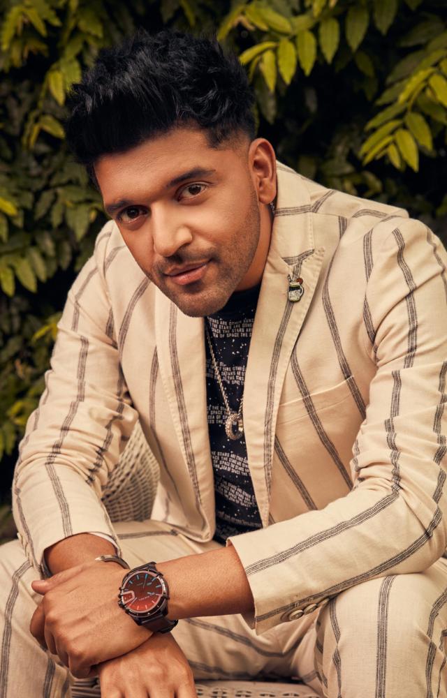 He has cited artists like Sukhwinder Singh, Daler Mehndi, and Ustad Nusrat Fateh Ali Khan as his musical inspirations.