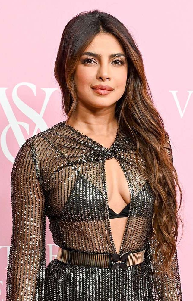 Bollywood`s desi girl comes second in this list with 91.8 million Instagram followers.