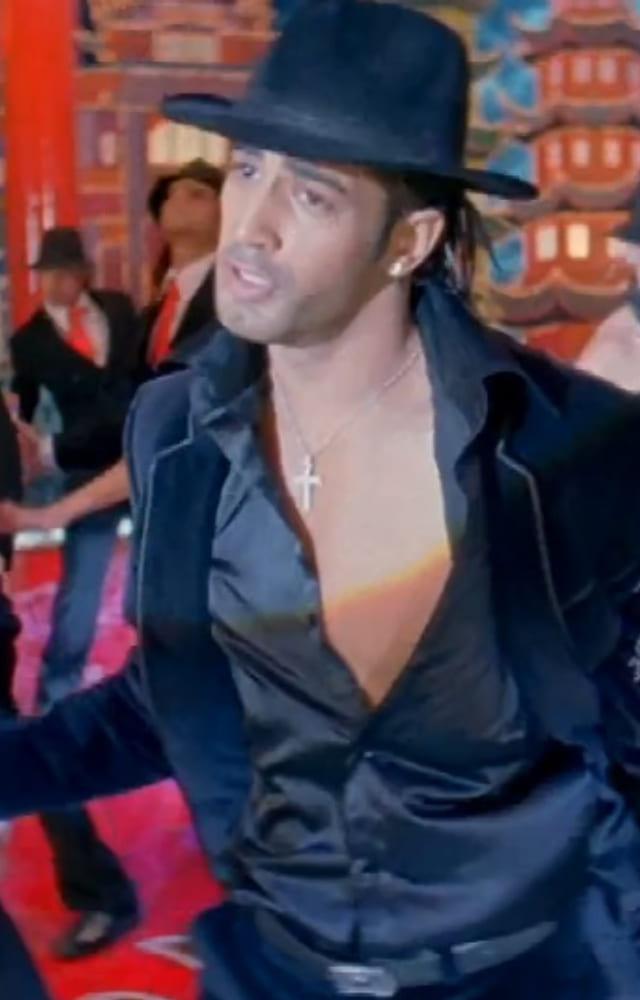 Upen Patel and Himesh Reshammiya became the duo we never knew we needed. 36 China Town`s music, especially this track, became an instant hit.