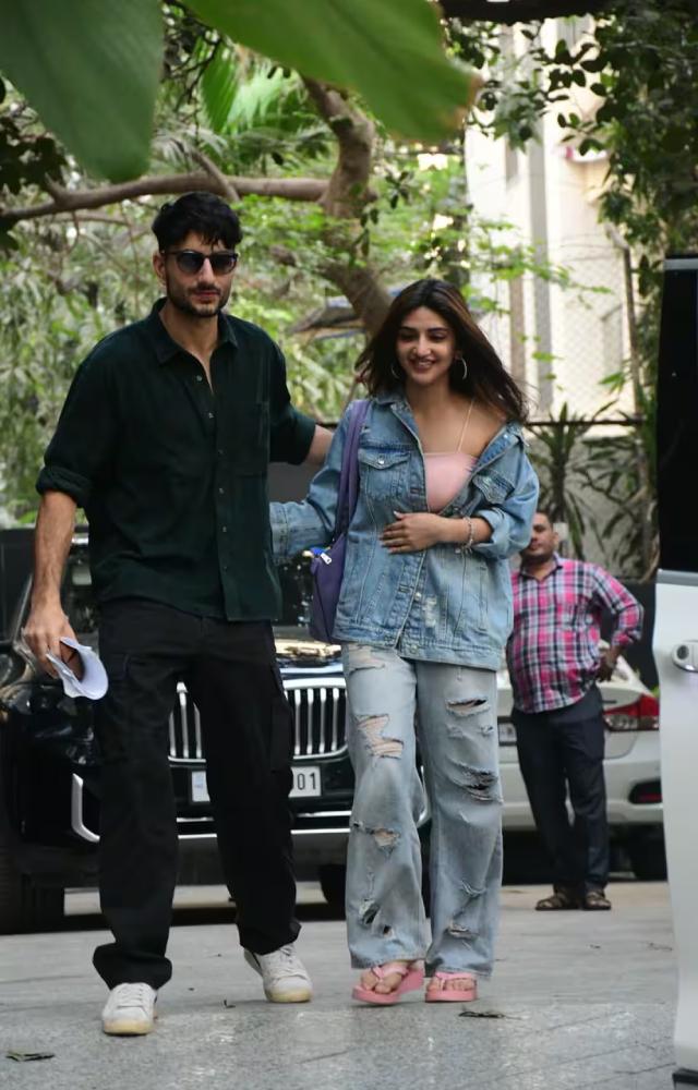 Saif Ali Khan`s son Ibrahim and Kissik star Sreeleela were spotted together on Wednesday in Mumbai.