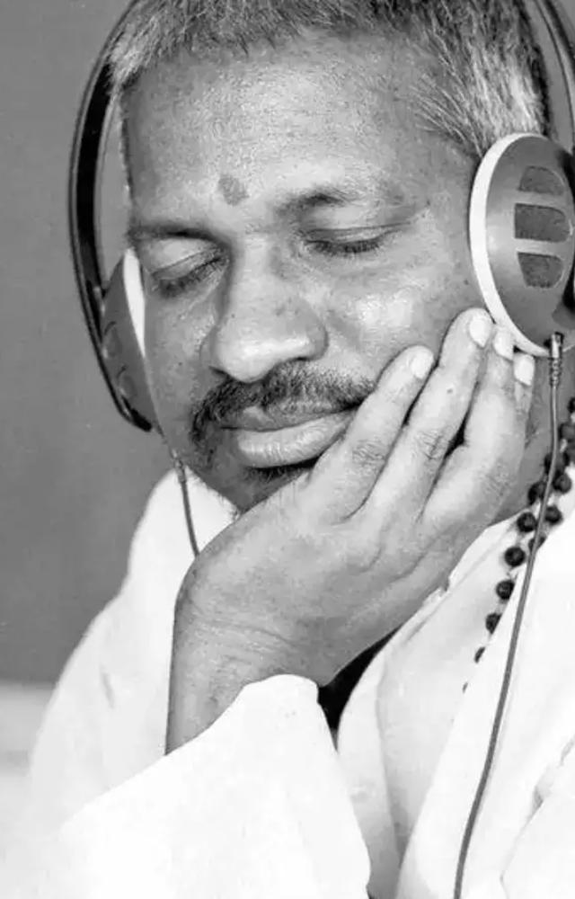 Ilaiyaraaja asked to leave Garbhagriha?