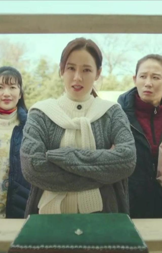 Jang Young-nam played a high-ranking North Korean official, known for her sharp wit and strategic thinking.