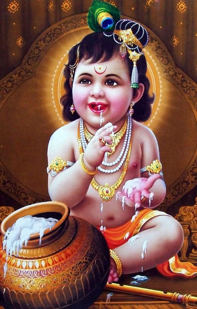 An auspicious Hindu festival, Janmashtami celebrates the birth of Lord Krishna, an incarnation of Lord Vishnu. Devotees observe fast and pray to the Almighty.