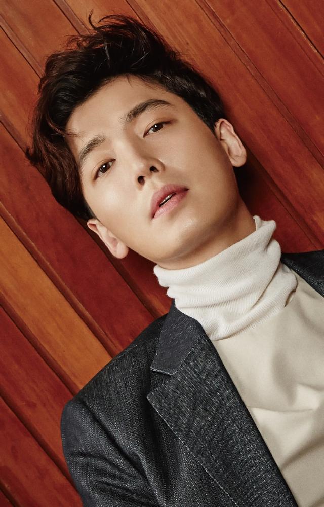 He started his acting career in the late 2000s and gained recognition for his roles in dramas like Heartless City and Time. Here are 5 dramas he starred in: