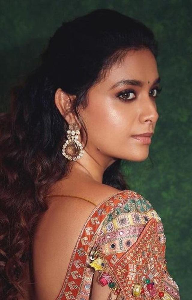 A promotional video released by the team stars a robot named Bujji. The voice for the playful robot is given by Mahanati actress Keerthy Suresh.