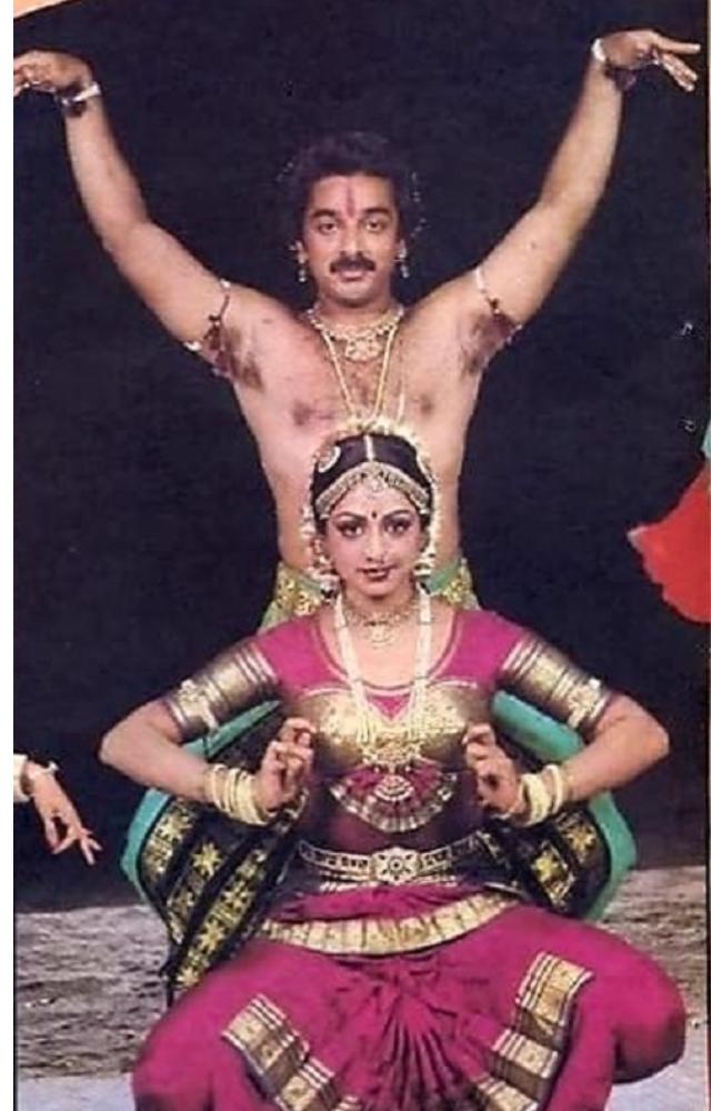 Kamal Haasan`s repertoire includes a wide range of dance styles, from classical Indian dances like Bharatanatyam to folk dances, contemporary styles