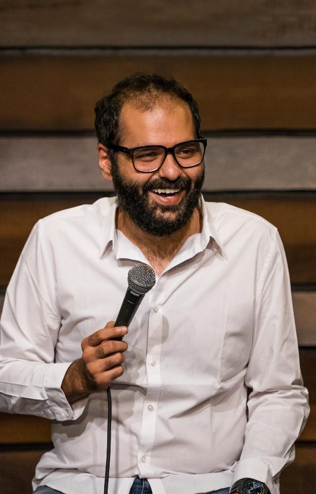 The comedian openly criticized Ola Electric CEO Bhavish Aggarwal, highlighting unresolved customer grievances and refund issues. This led to a social media war.