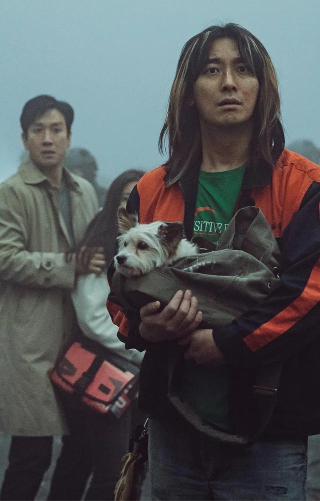 A disaster thriller where survivors on a collapsing bridge face chaos and experimental attack dogs in a fight for survival.