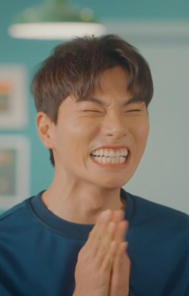 In his breakout role, Yi-kyung plays Lee Joon-ki, an aspiring actor with terrible luck. His comedic timing and physical comedy shine here.