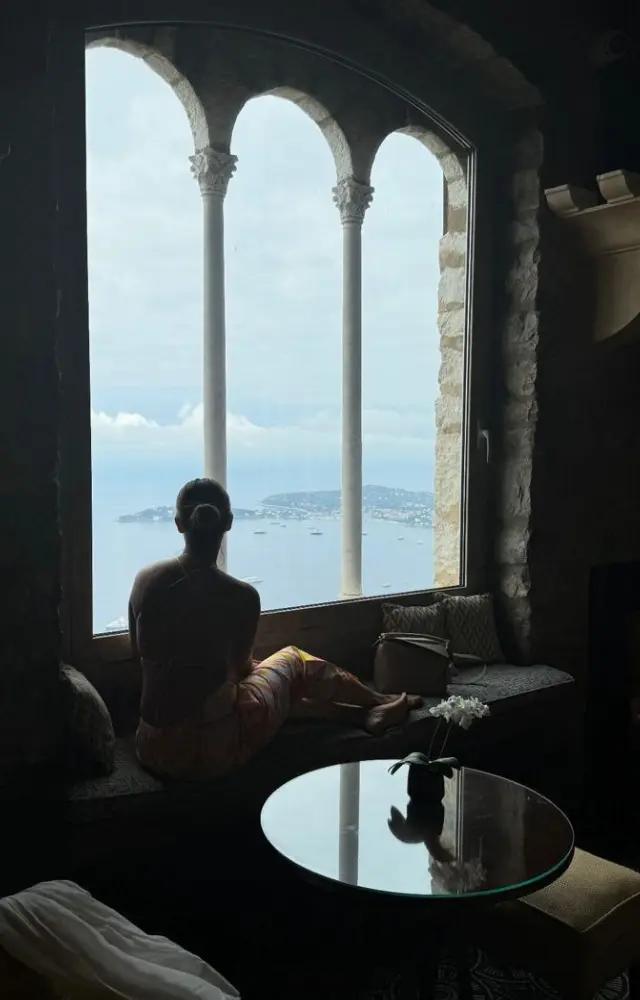 Bollywood icon Malaika Arora dropped stunning pictures from her France vacation on Instagram.