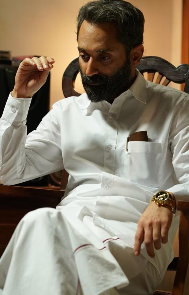 Helmed by Mahesh Narayanan, this Malayalam political thriller is about a revolutionary leader who fights corruption in his region.