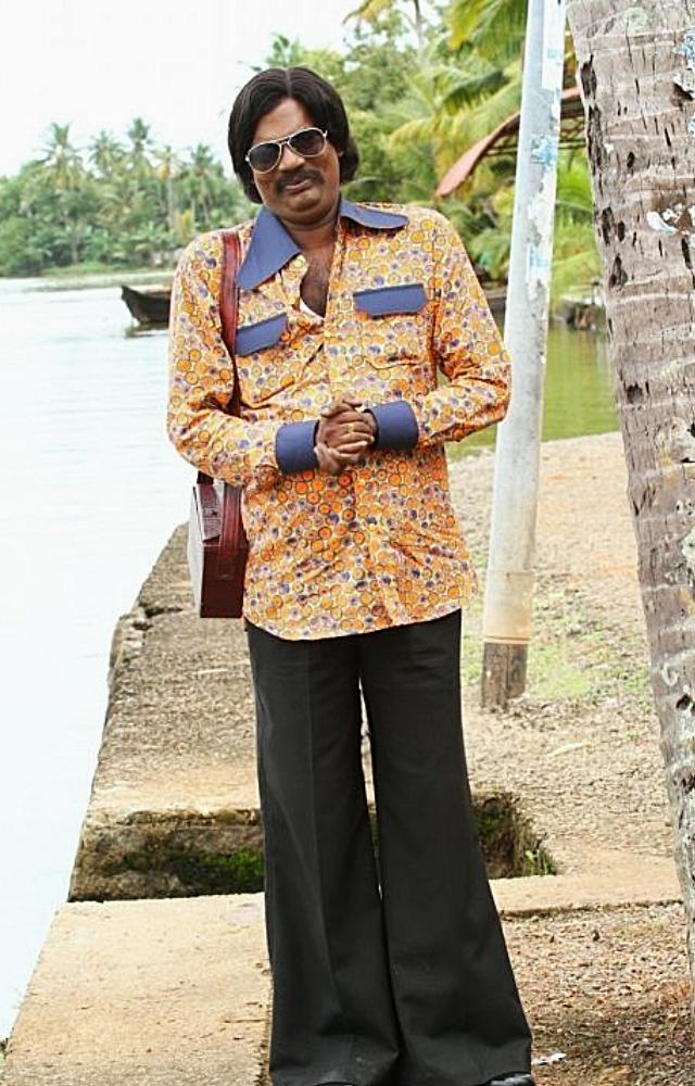 In the upcoming Malayalam comedy film Malayalee From India, Salim Kumar plays the character Hamsa. 
