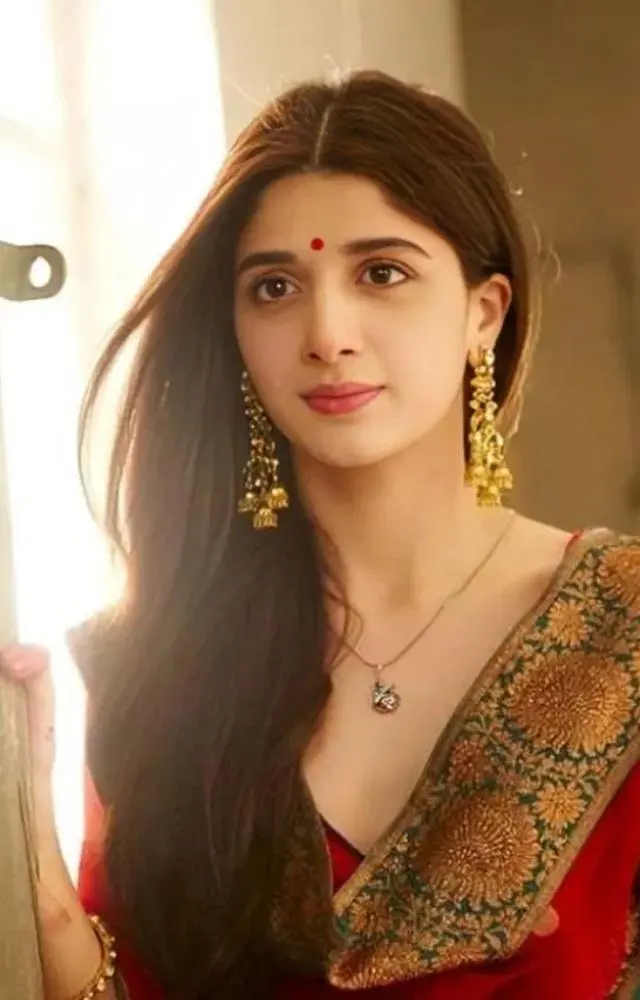 6 Best Mawra Hocane Movies & TV Dramas