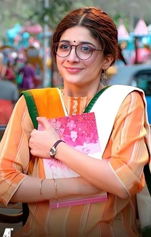 Amid the celebrations, let`s have a look at some of Mawra`s best and most loved movies and Pakistani TV dramas.