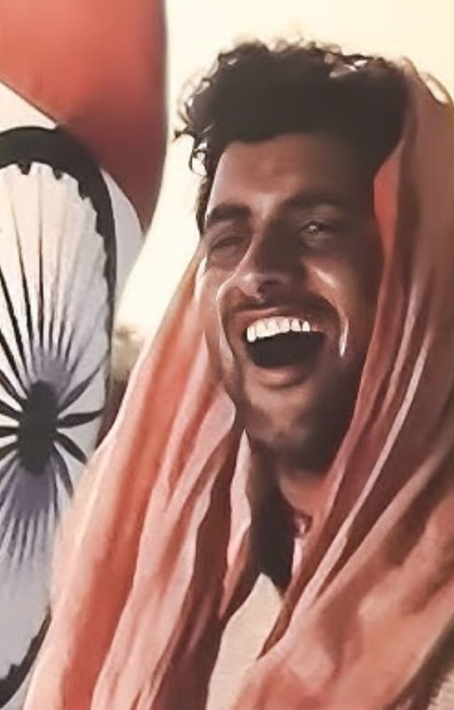 Yet another Hindi patriotic song that celebrates the spirit of freedom, Mere Desh Ki Dharti from Upkar, will make you feel like a proud Indian.