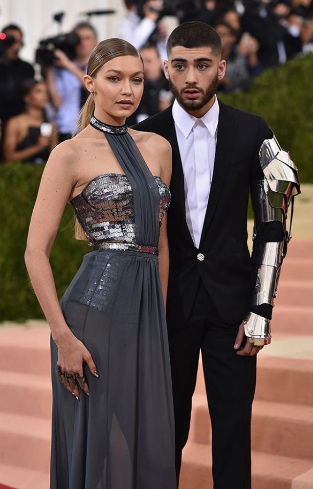Zayn Malik and Gigi Hadid walked Met Gala`s red carpet in 2016, making their relationship public at the time.