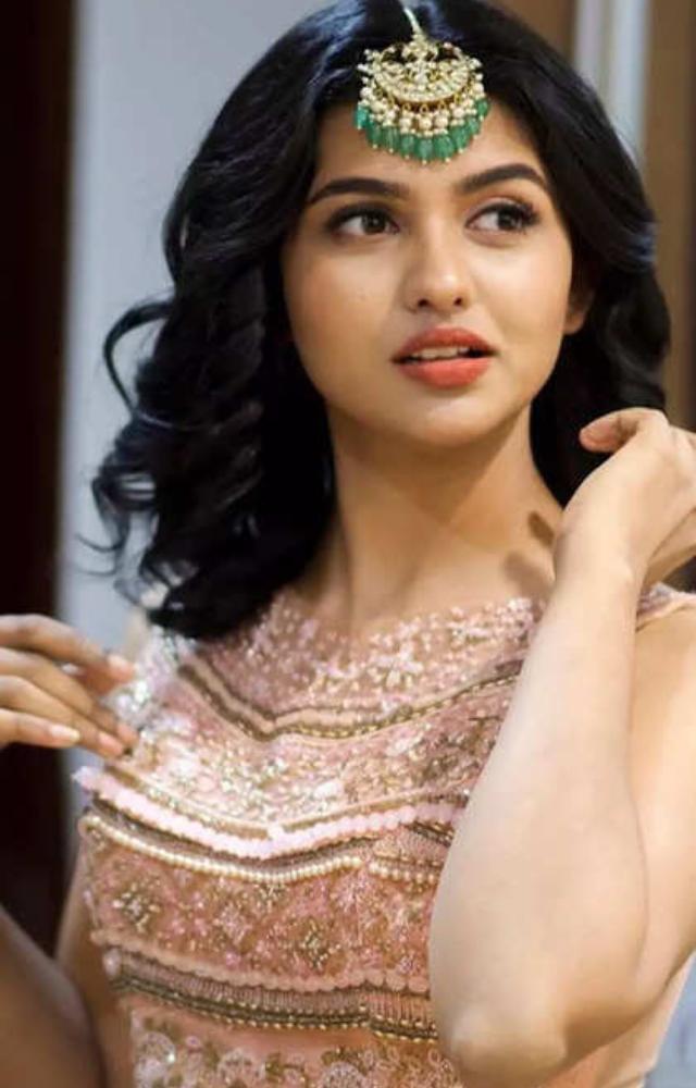 Known for her expressive acting and versatility, she’s a favorite among filmmakers.