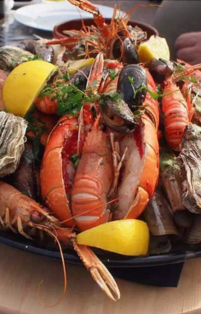 If you are a seafood lover, you may want to be careful. Monsoons contaminate the sea water, and the fish you eat might end up giving you diarrhea.