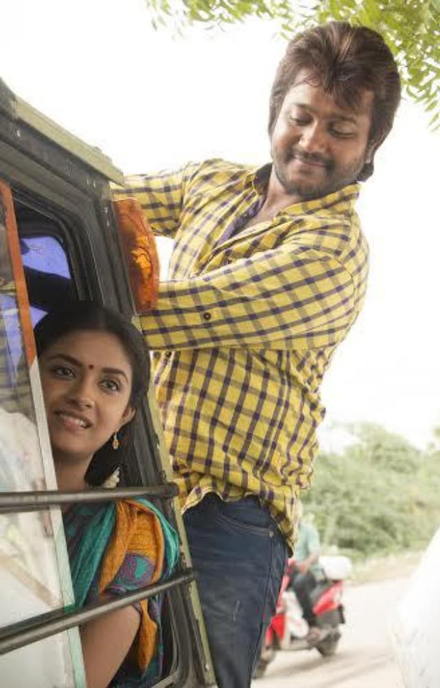 Keerthy Suresh as Veni was a treat for the eyes in Paambhu Sattai. The film revolves around how a man is forced to get into a money laundering racket.
