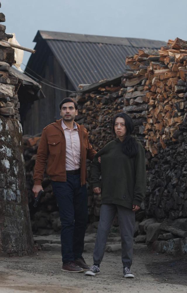 While the storyline is gripping, it`s the spectacular cast that steals the show. With some new faces and old, here`s who makes it binge-worthy.