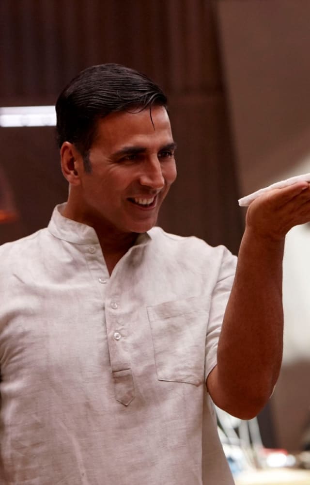 Based on the real life incident of Arunachalam Muruganantham, also known as the Padman of India, the story was about his struggle to normalize periods.