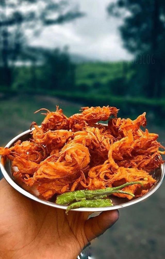 7 Garma Garam Pakora On A Rainy Day  