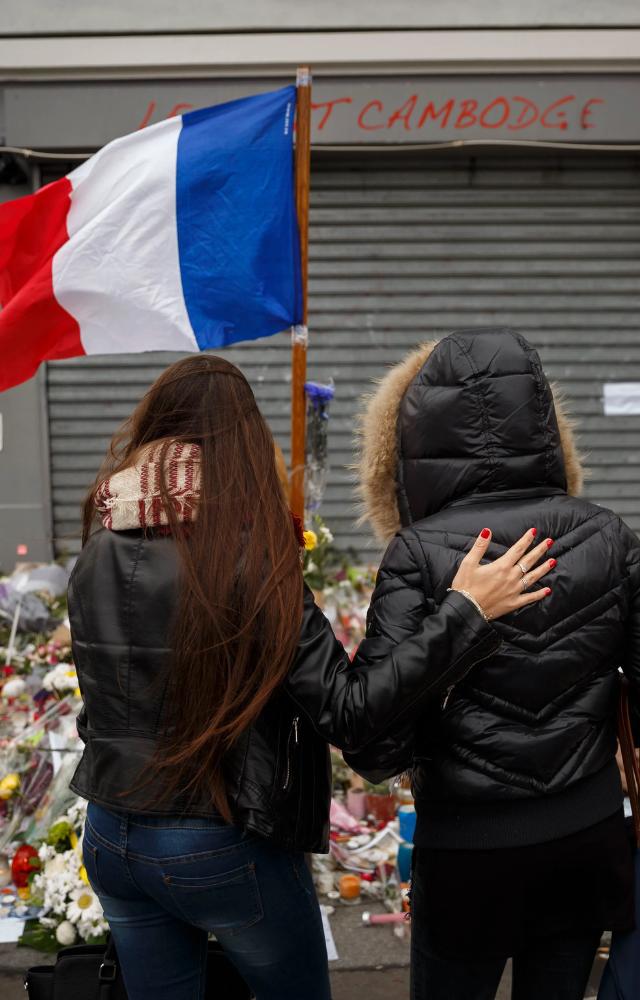 A series of coordinated attacks, including a mass shooting at the Bataclan theatre, killed 130 people. This targeted civilians in entertainment venues.